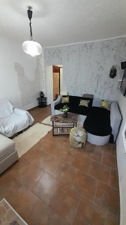 Kosta Apartments 수보티차 외부 사진